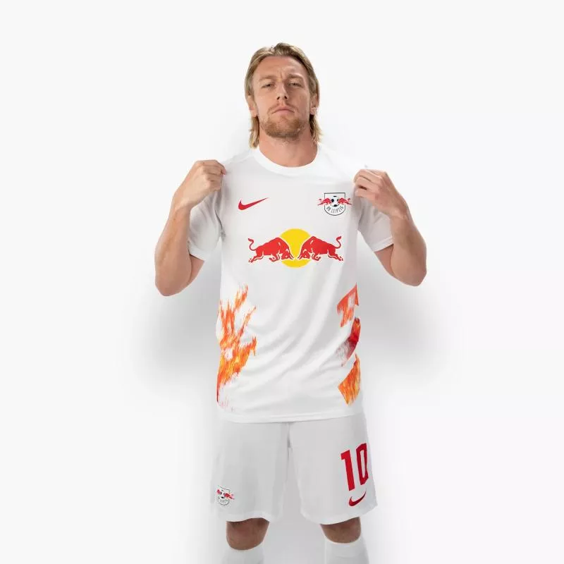 Un nouveau maillot enflammé pour le RB Leipzig