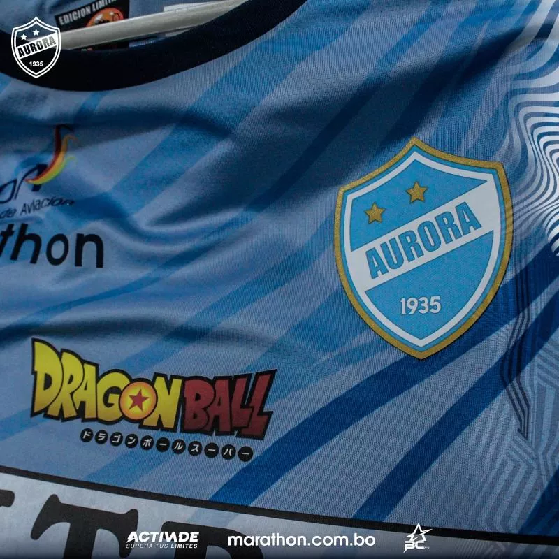 Un club bolivien rend hommage au créateur de Dragon Ball Z sur ses maillots