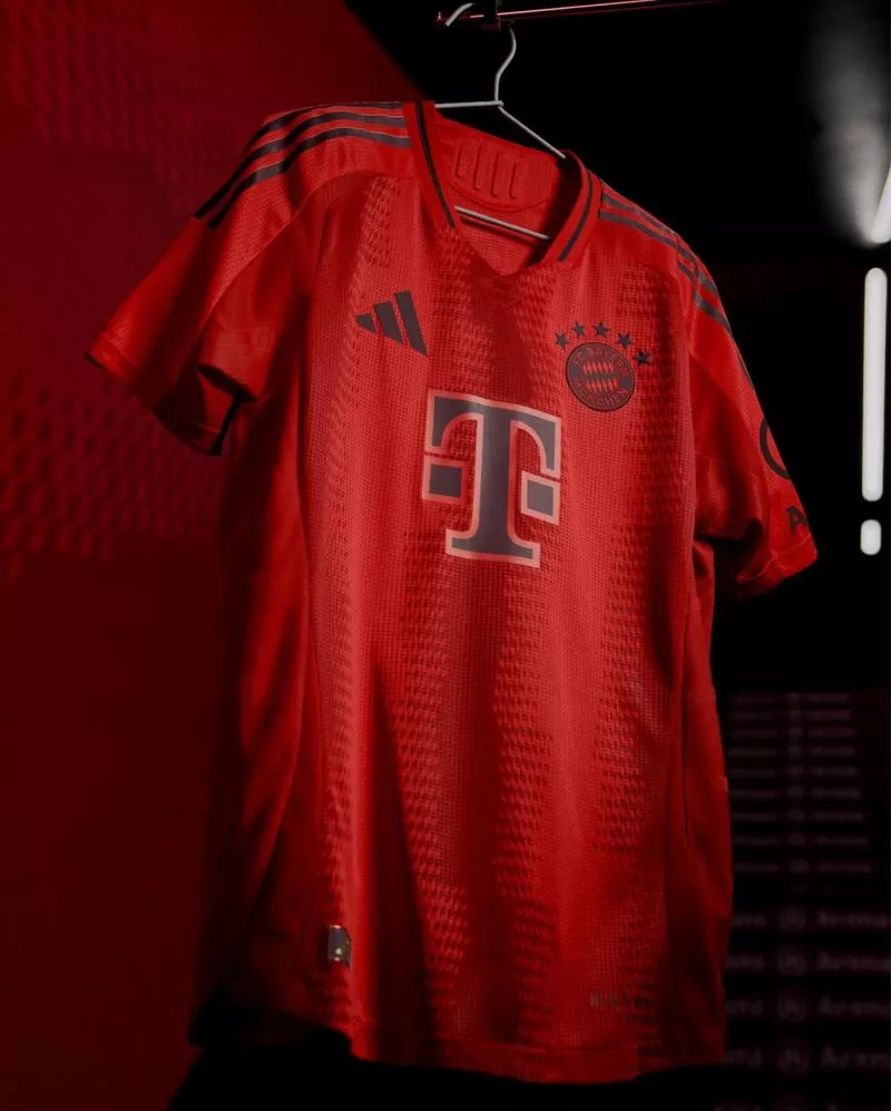 Un nouveau maillot domicile au design inédit pour le Bayern Munich