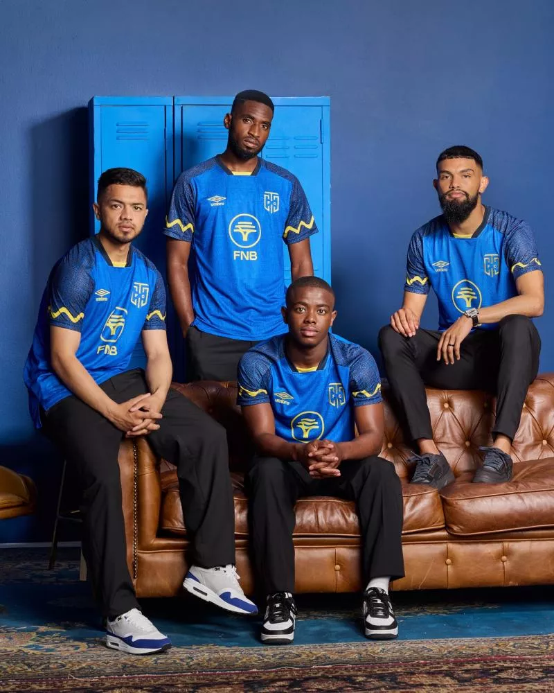 Cape Town City et les Orlando Pirates dévoilent leurs nouveaux maillots