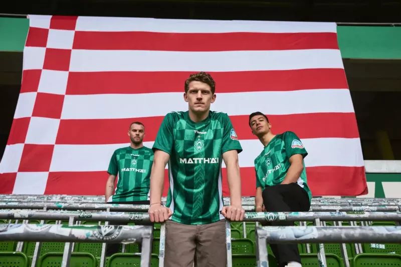 Un nouveau maillot domicile surprenant pour le Werder Breme