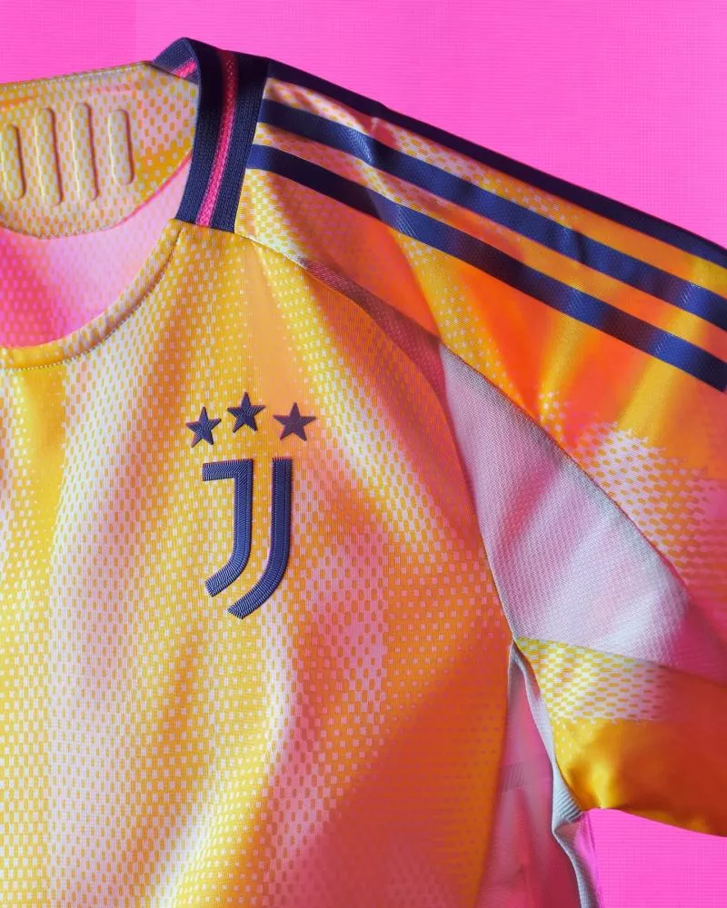 Le jaune fait son retour sur le nouveau maillot extérieur de la Juventus