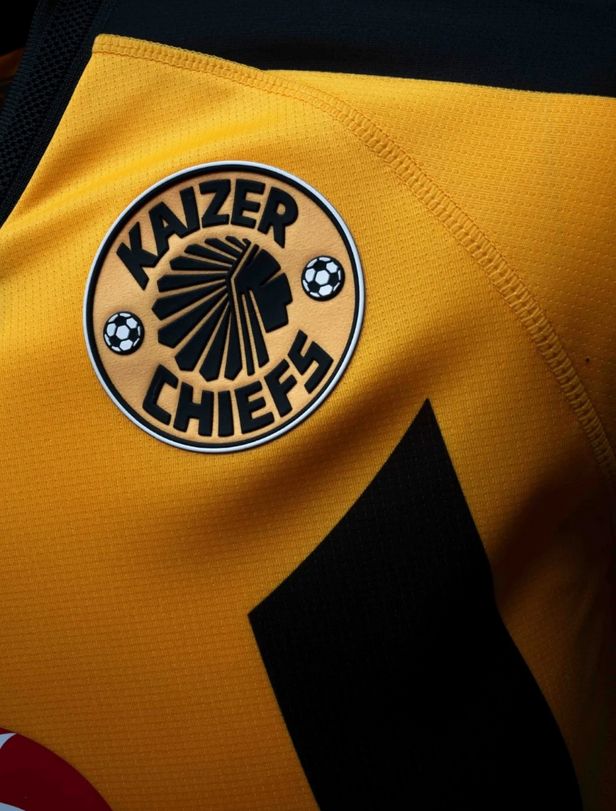 Kappa dévoile les nouveaux maillots de Kaizer Chiefs