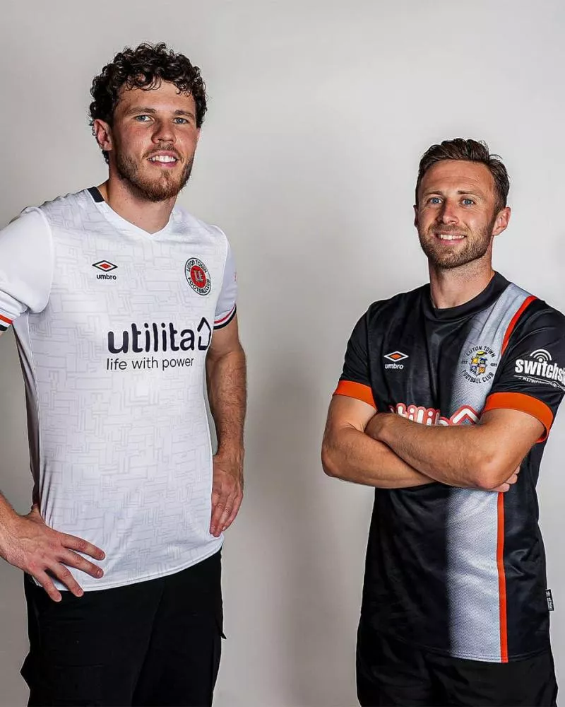 Luton Town jouera avec le même maillot cette saison que la saison dernière