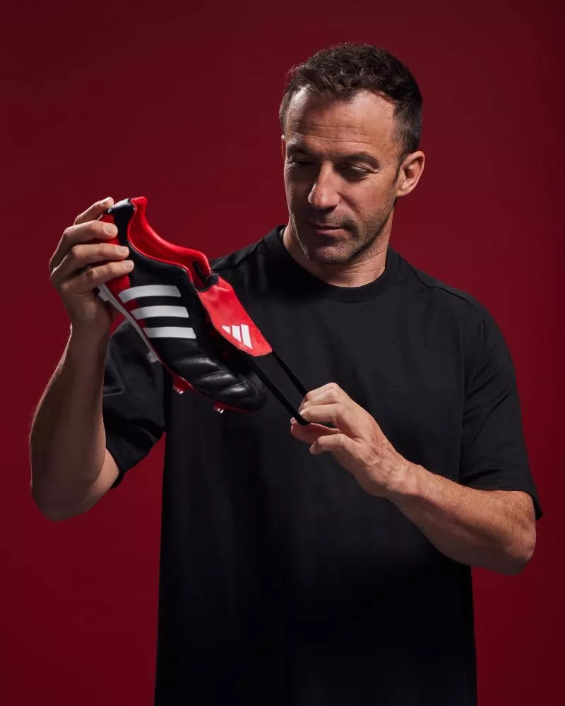 adidas réédite la légendaire Predator Mania de Zidane et Del Piero