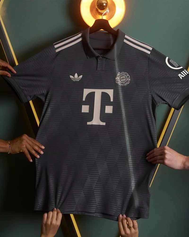 Le Bayern sort un maillot spécial pour célébrer l'Oktoberfest !