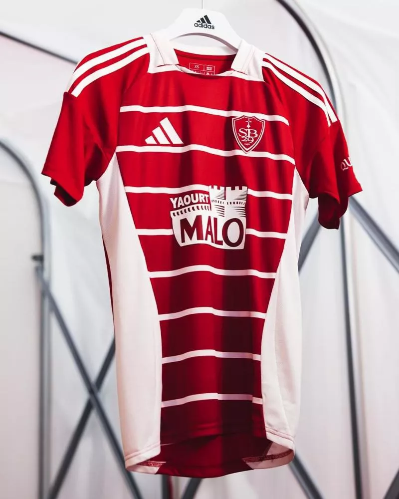 Le Stade Brestois sort son maillot spécial Ligue des Champions !