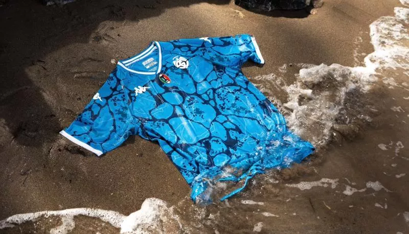 Kappa réalise un superbe maillot pour le Spezia Calcio