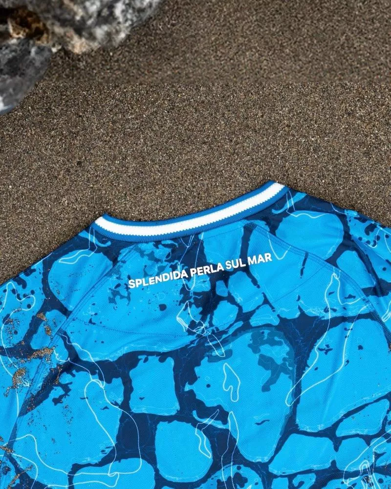 Kappa réalise un superbe maillot pour le Spezia Calcio