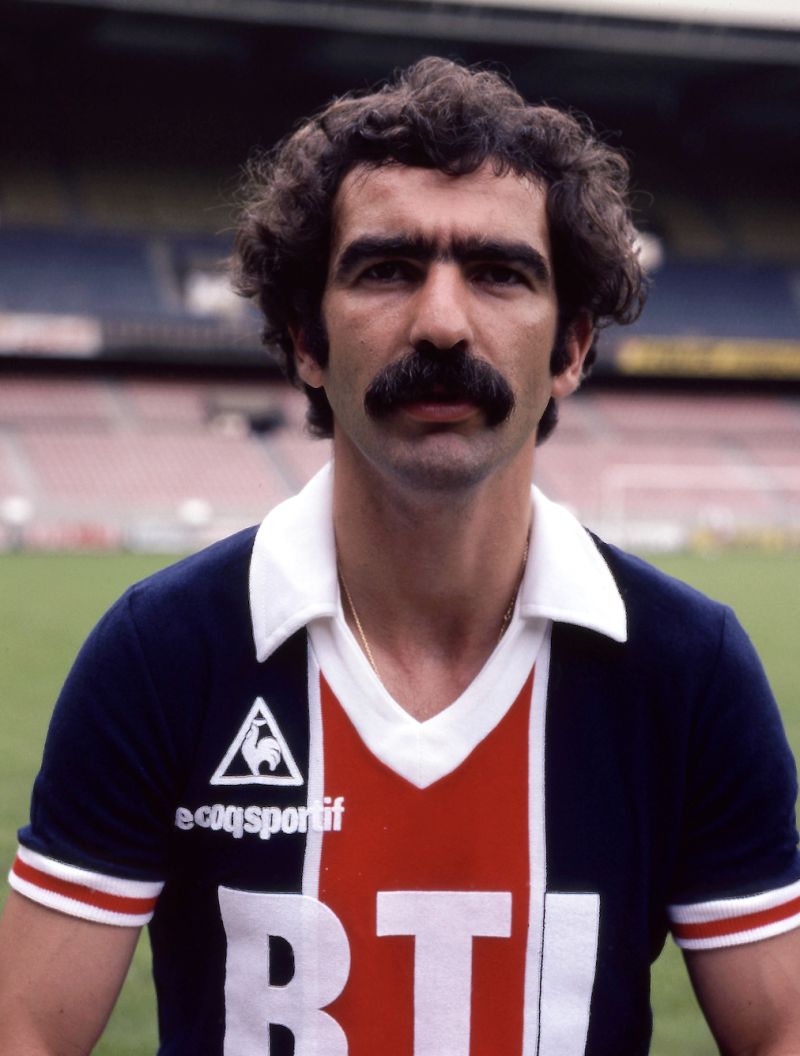 La grande histoire de la moustache dans le football