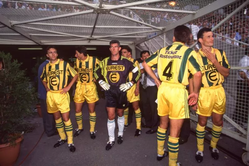 Christophe PIGNOL, Serge Le DIZET, David MARRAUD, Jocelyn GOURVENEC and Laurent GUYOT of Nantes during the Division 1 match between FC Nantes and Paris Saint Germain, at La Beaujoire Stadium, Nantes, France on August 4th 1995 ( Photo by Alain Gadoffre / Onze / Icon Sport )   - Photo by Icon Sport