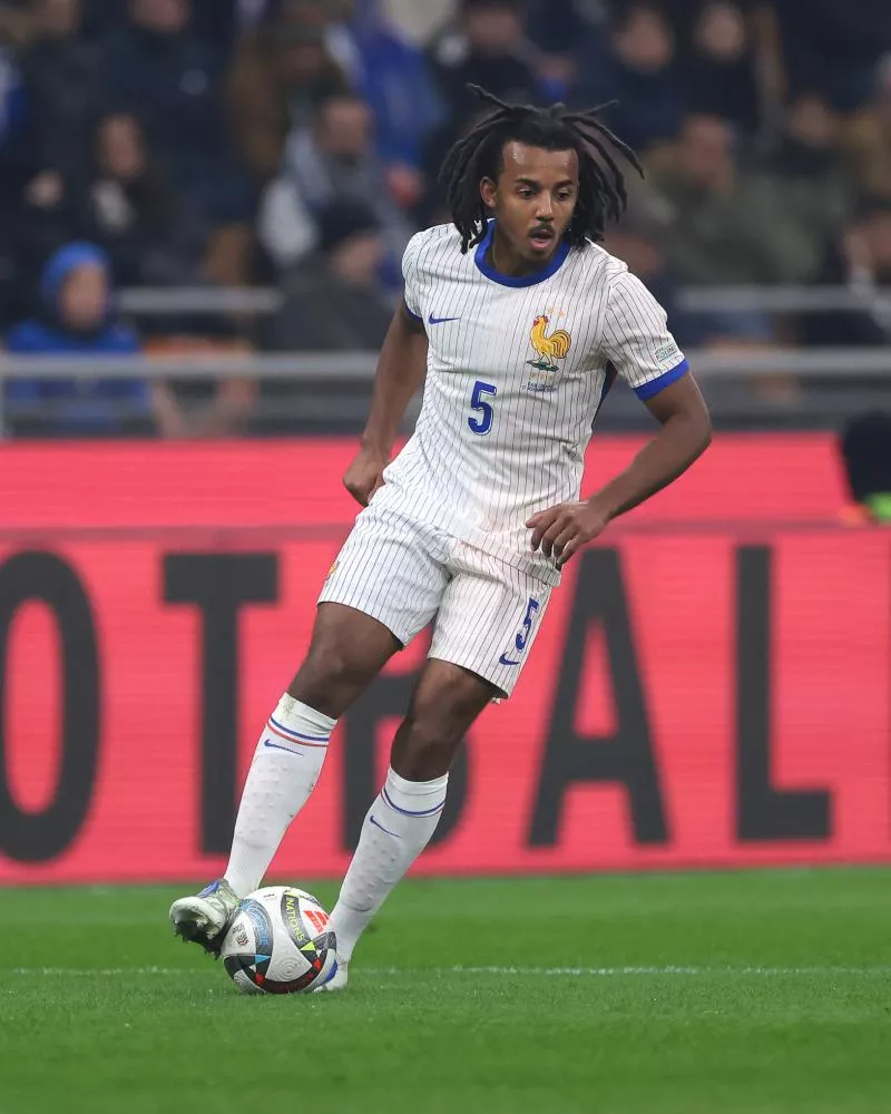 Milan, Italy, 17th November 2024. Jules Kounde of France during the UEFA Nations League match at Stadio Giuseppe Meazza, Milan. Picture credit should read: Jonathan Moscrop / Sportimage   - Photo by Icon Sport