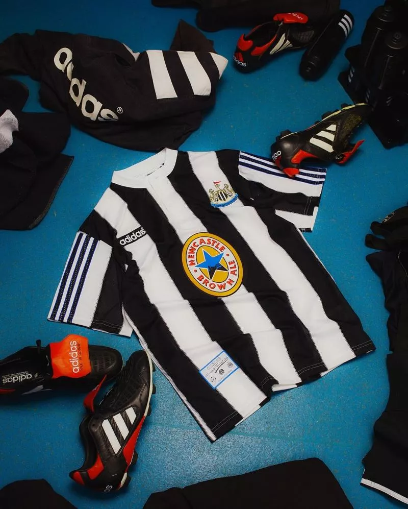 adidas et Newcastle rééditent un classique des années 90 !