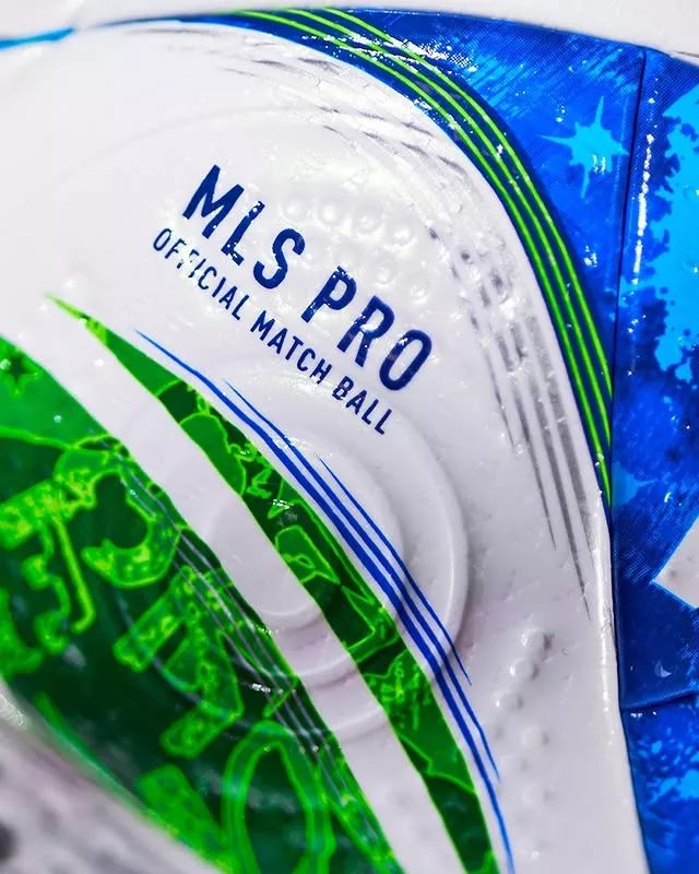 adidas révèle le ballon de la saison 2025 de MLS