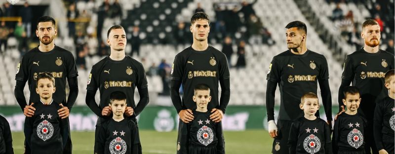 L’élégant maillot du Partizan Belgrade pour son 80e anniversaire