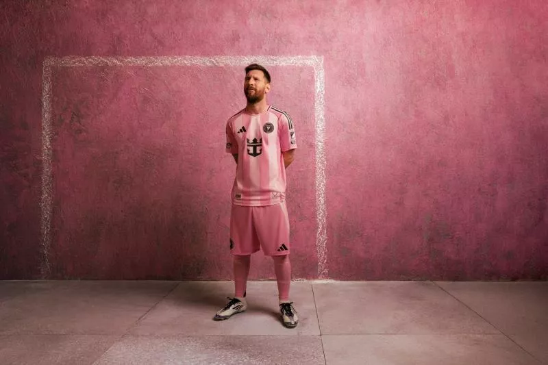 L’Inter Miami rend hommage à Leo Messi sur son nouveau maillot