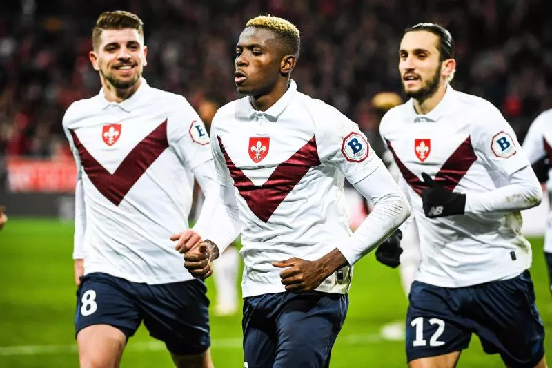 Victor OSIMHEN of Lille during the Ligue 1 match between Lille and Dijon at Grand Stade Lille Métropole on November 30, 2019 in Lille, France. (Photo by Matthieu Mirville/Icon Sport)   - Photo by Icon Sport