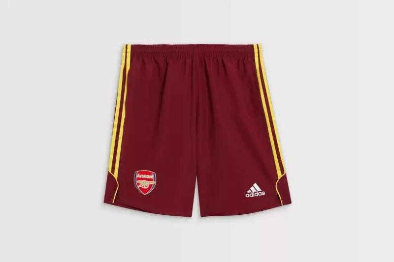 Arsenal se met au vintage avec une nouvelle capsule lifestyle