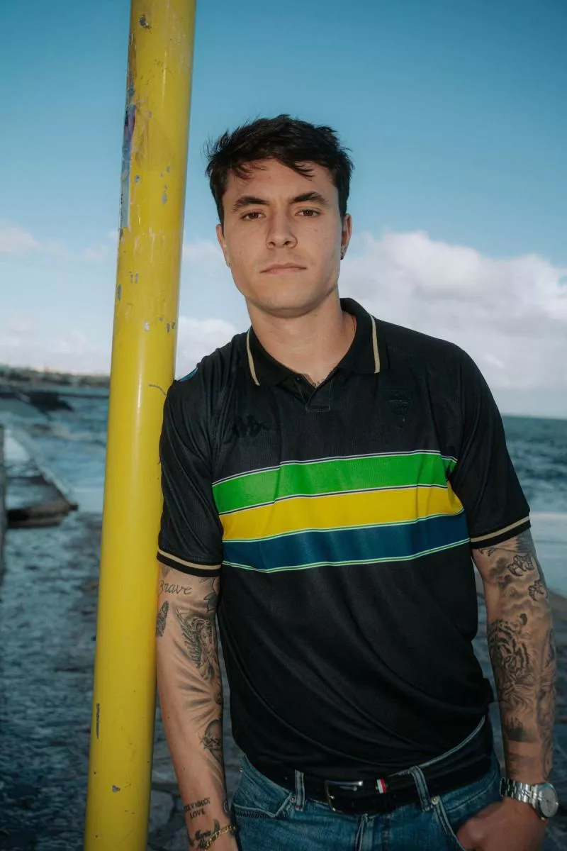 Estoril Praia et Kappa présentent un sublime maillot en hommage à Ayrton Senna