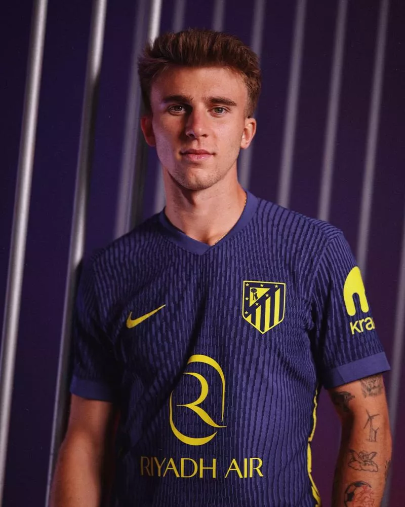 Le nouveau maillot extérieur de l'Atletico s'inspire d'AC/DC