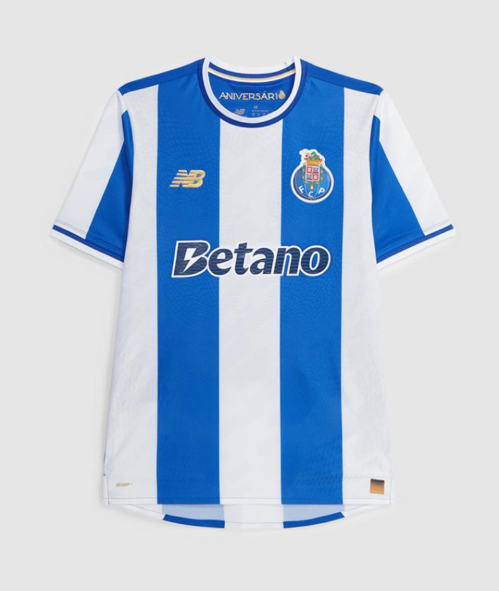 Le FC Porto sort son nouveau maillot domicile avec New Balance