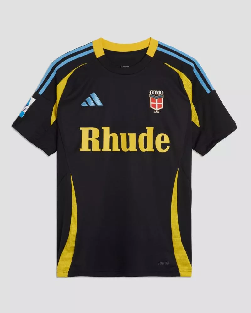 Côme dévoile un nouveau maillot et le commercialise 275€ !