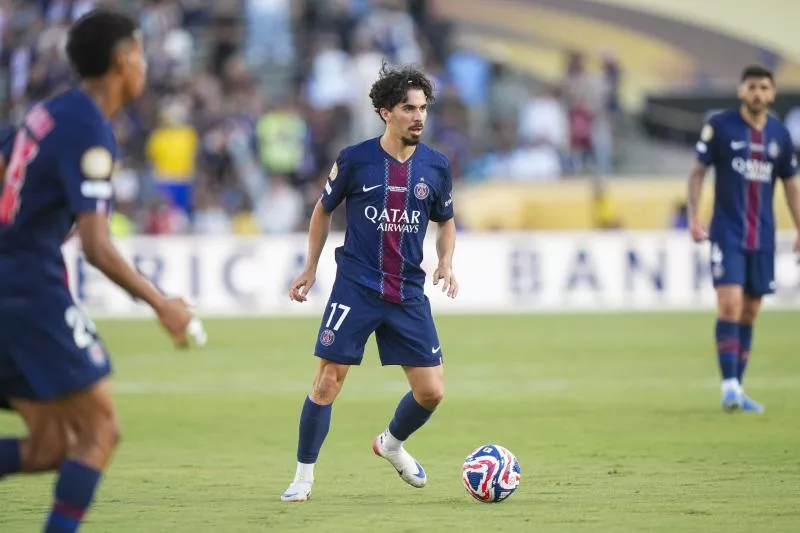 Le nouveau maillot du PSG bat des records de vente