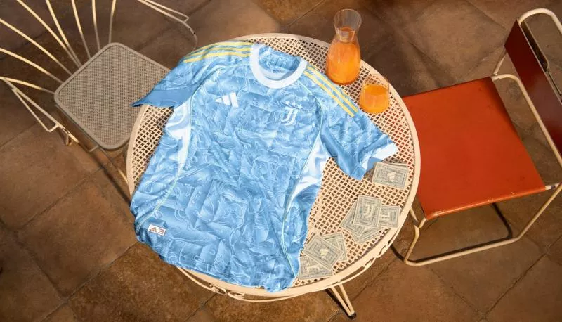 La Juventus lance un nouveau maillot extérieur qui sent bon l’été