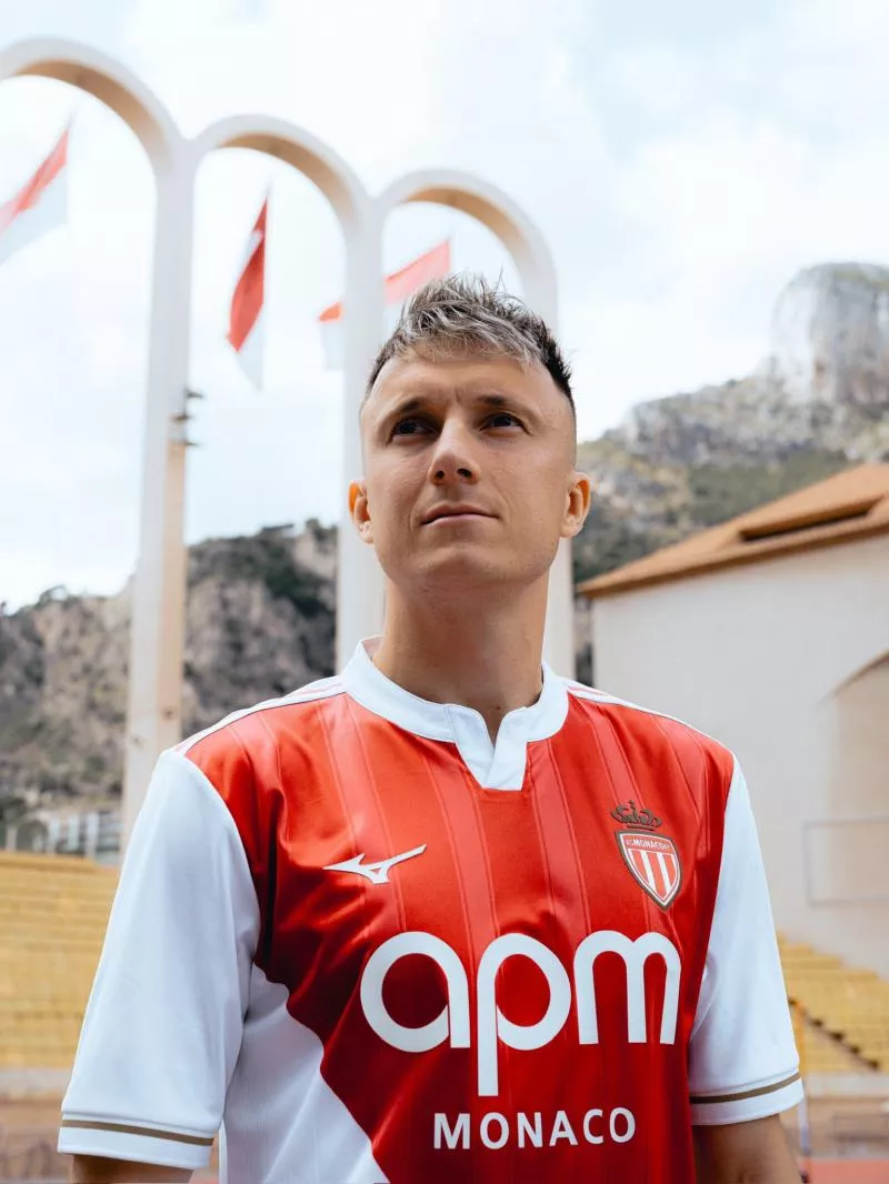L'AS Monaco présente son nouveau maillot domicile avec Mizuno !