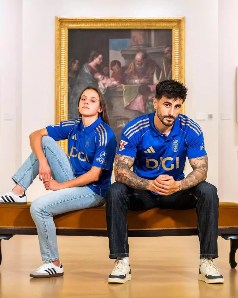 Real Oviedo : le club de Santi Cazorla s'offre un élégant maillot domicile pour son centenaire