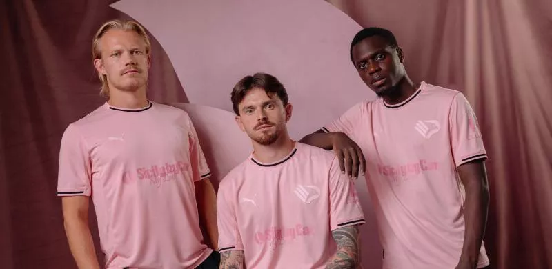 Le nouveau maillot domicile de Palerme est un petit bonbon