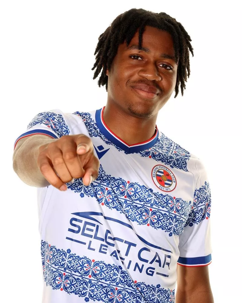 L’inspiration complètement folle derrière le nouveau maillot de Reading