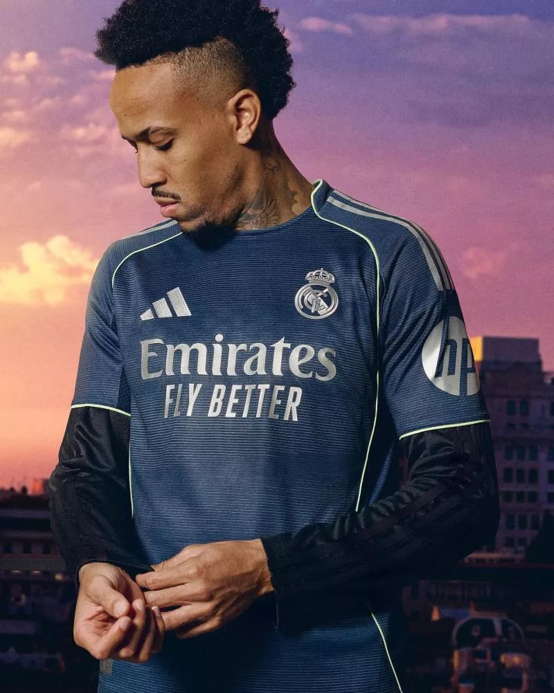 Le Real Madrid s'inspire du Santiago-Bernabéu pour son nouveau maillot extérieur