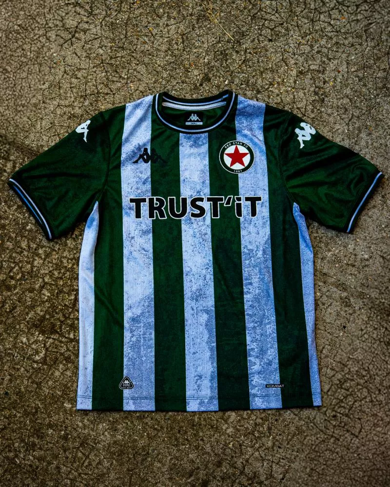 Le Red Star et Kappa révèlent les nouveaux maillots de la saison 2025-2026