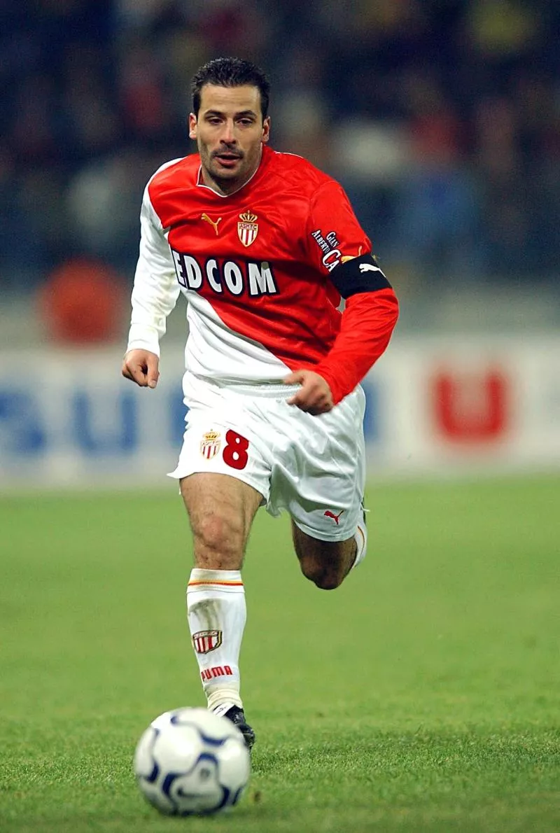 Ludovic GIULY - 26.10.2003 - Sochaux / Monaco - Championnat de France Ligue 1 Photo: Jean Michel Bancet / Icon Sport   - Photo by Icon Sport