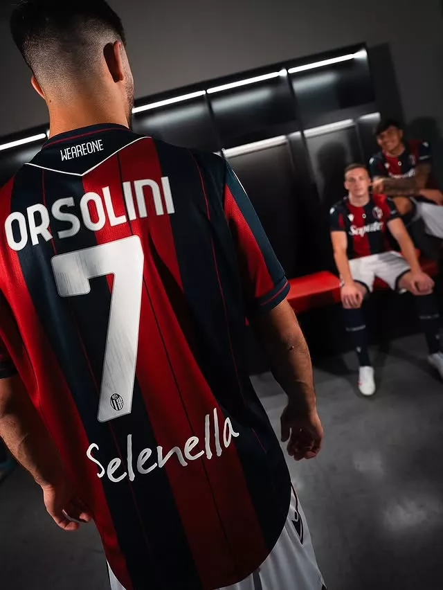 Le nouveau maillot 2025-2026 de Bologne signé Macron