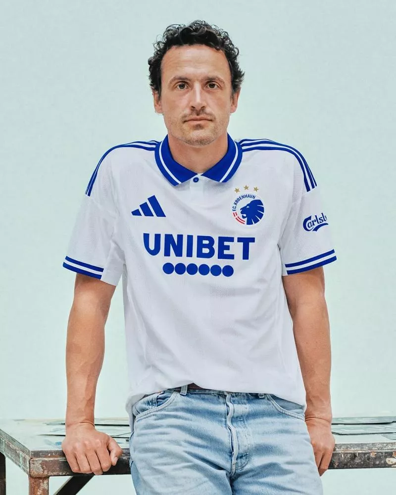 Le FC Copenhague sort un joli maillot domicile pour la saison 2025-2026