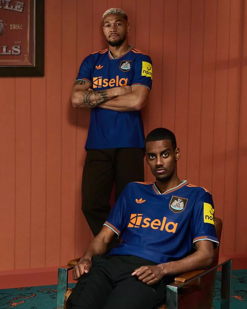 Newcastle et adidas lancent un nouveau maillot third dans un style old school
