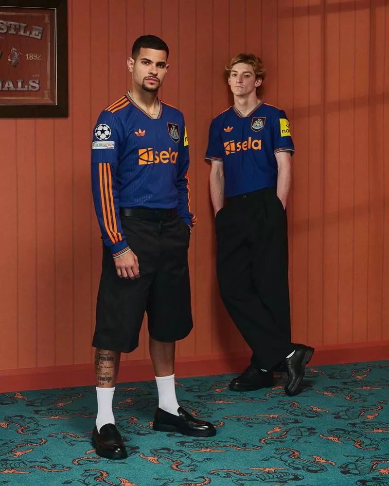 Newcastle et adidas lancent un nouveau maillot third dans un style old school