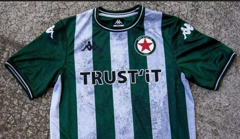 Le Red Star et Kappa révèlent les nouveaux maillots de la saison 2025-2026