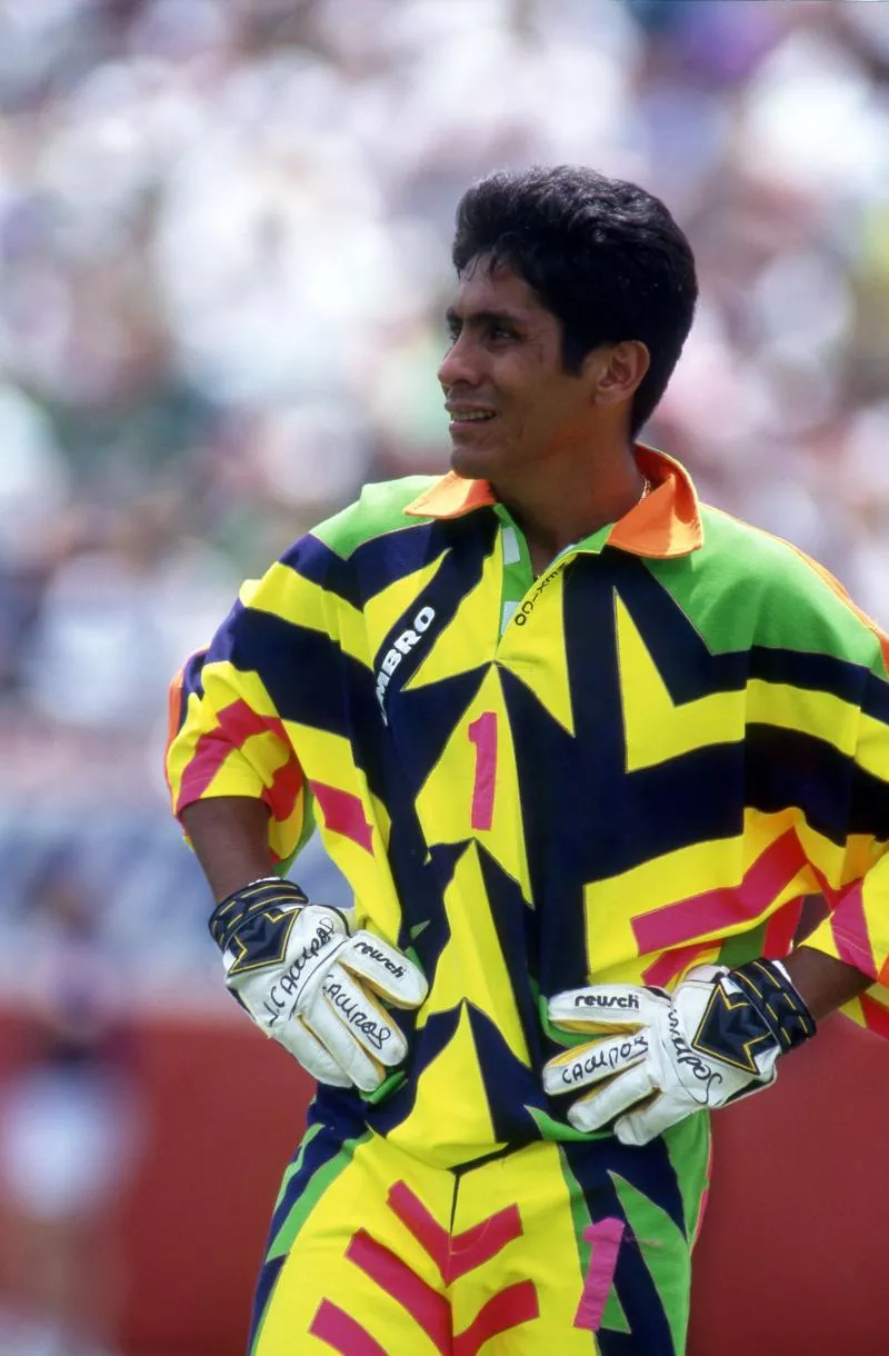 Jorge Campos - 24.06.1994 - Mexique / Irlande - Coupe du Monde 1994 Photo : Alain Gadoffre / Icon Sport   - Photo by Icon Sport