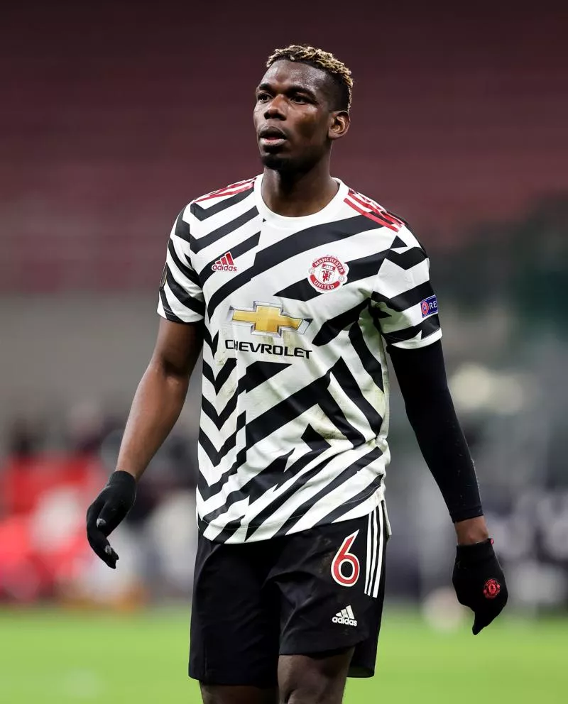 Maillot third de Manchester United saison 2020-2021 aux motifs noir et blanc à la Victor Vasarely.