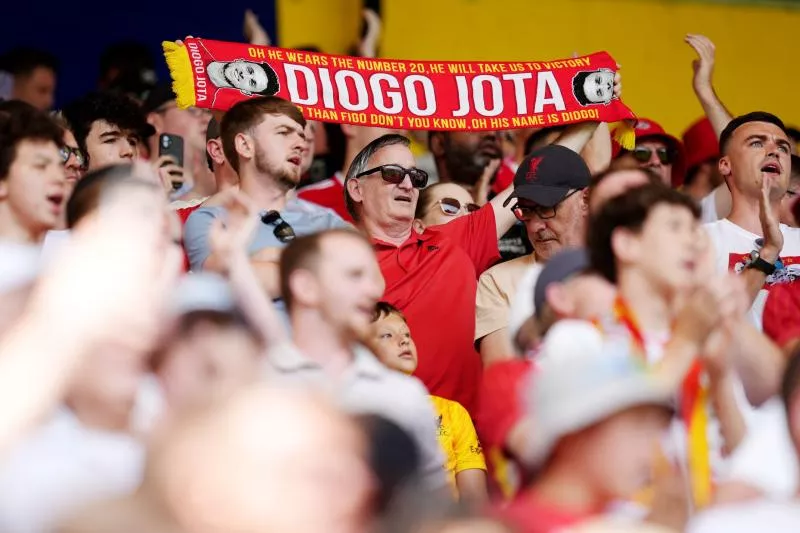 Le maillot hommage du club formateur de Diogo Jota et André Silva