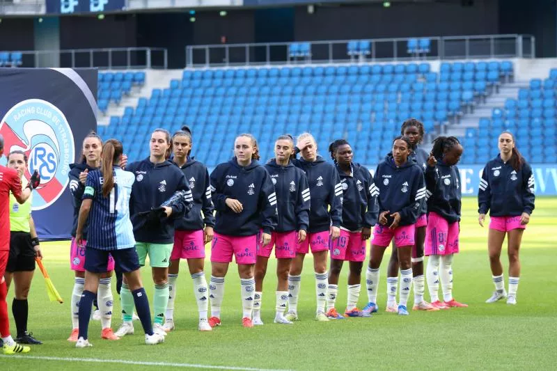 Team of Strasbourg during the Arkema Premiere Ligue match between Le Havre and Strasbourg at Stade Oceane on September 6, 2025 in Le Havre, France. (Photo by Kevin Domas/Icon Sport)   - Photo by Icon Sport