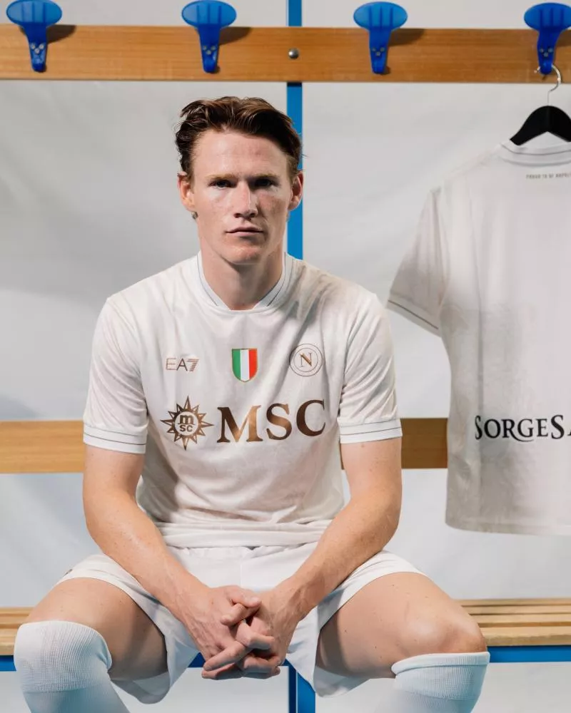 5 maillots à intégrer dans des outfits au quotidien
