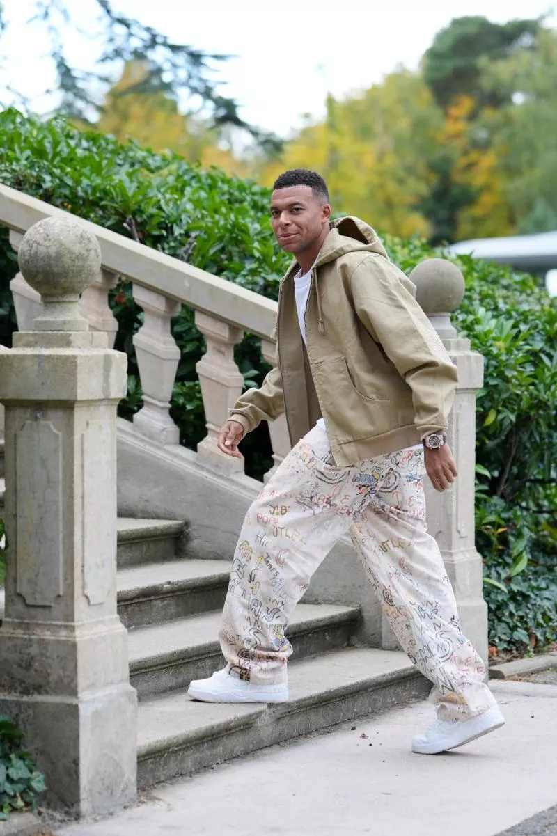 10 Kylian MBAPPE (fra) during the Arrival and Training and Press Conference of French team at INF Clairefontaine on October 6, 2025 in Paris, France. (Photo by Dave Winter/FEP/Icon Sport) &#8211; Photo by Icon Sport