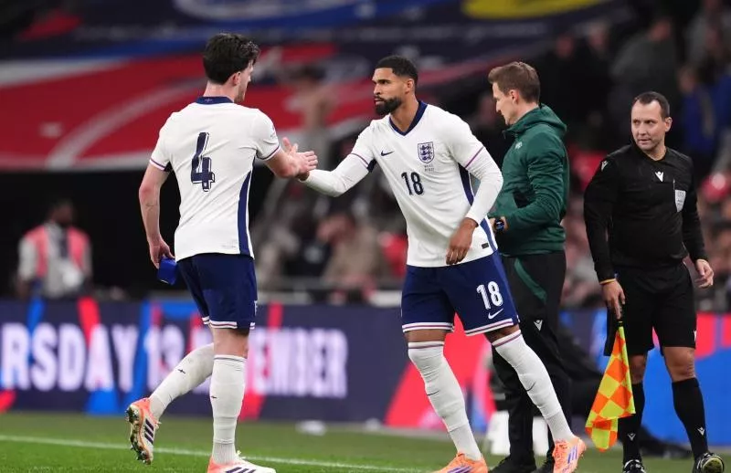 Angleterre – Pays de Galles : un maillot sans nom pour sensibiliser à la démence