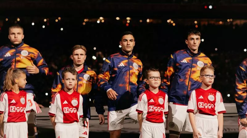 L’Ajax Amsterdam dévoile sa dernière capsule anniversaire pour les 150 ans du club