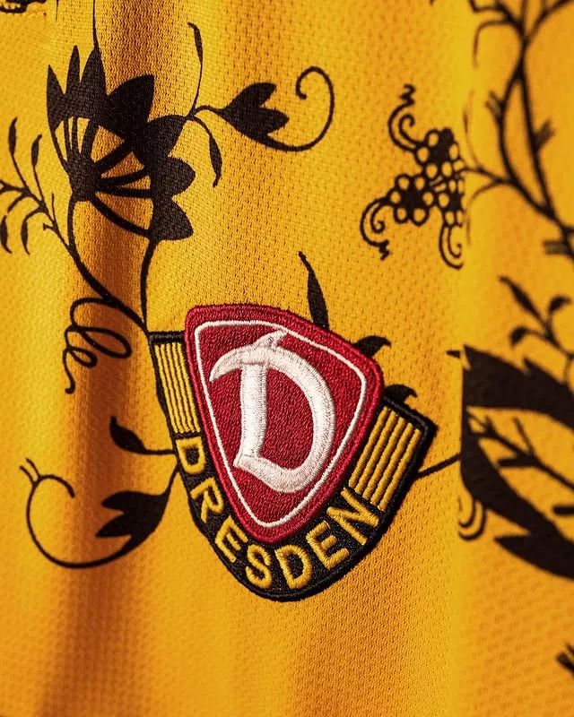 Le Dynamo Dresden dévoile un maillot spécial contre le racisme