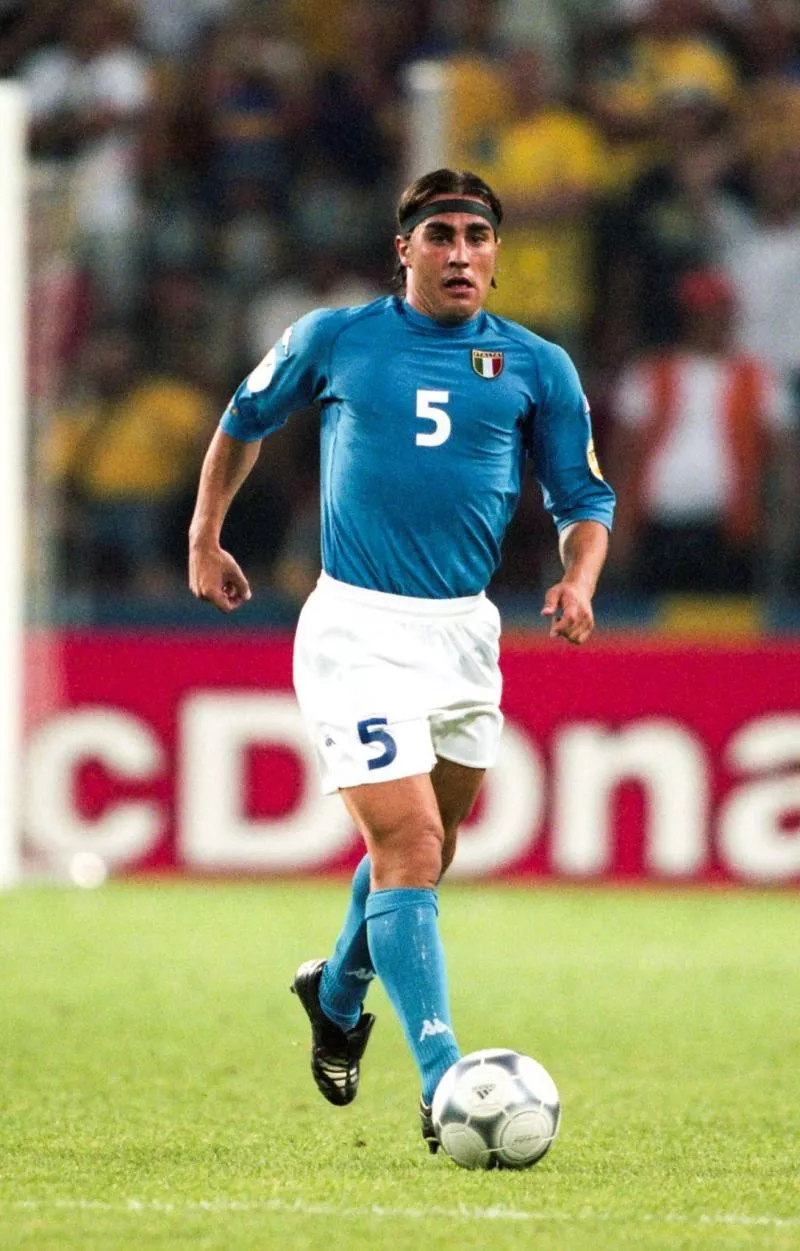 Kombat : le maillot révolutionnaire de Kappa fête ses 25 ans